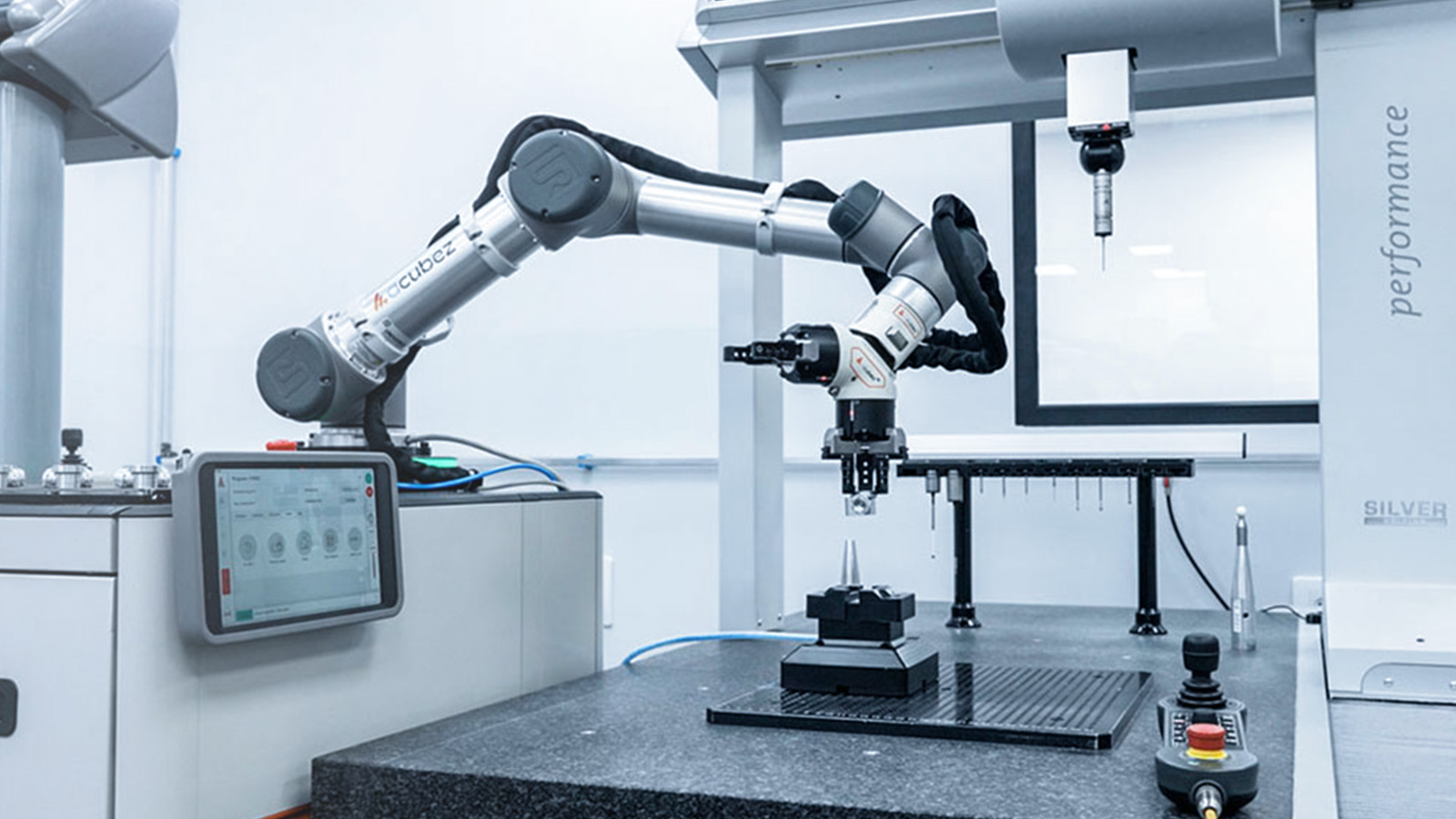 machine automation solutions for Hexagon machinery - Dea Global Silver coordinate measuring machine - CNC robotics